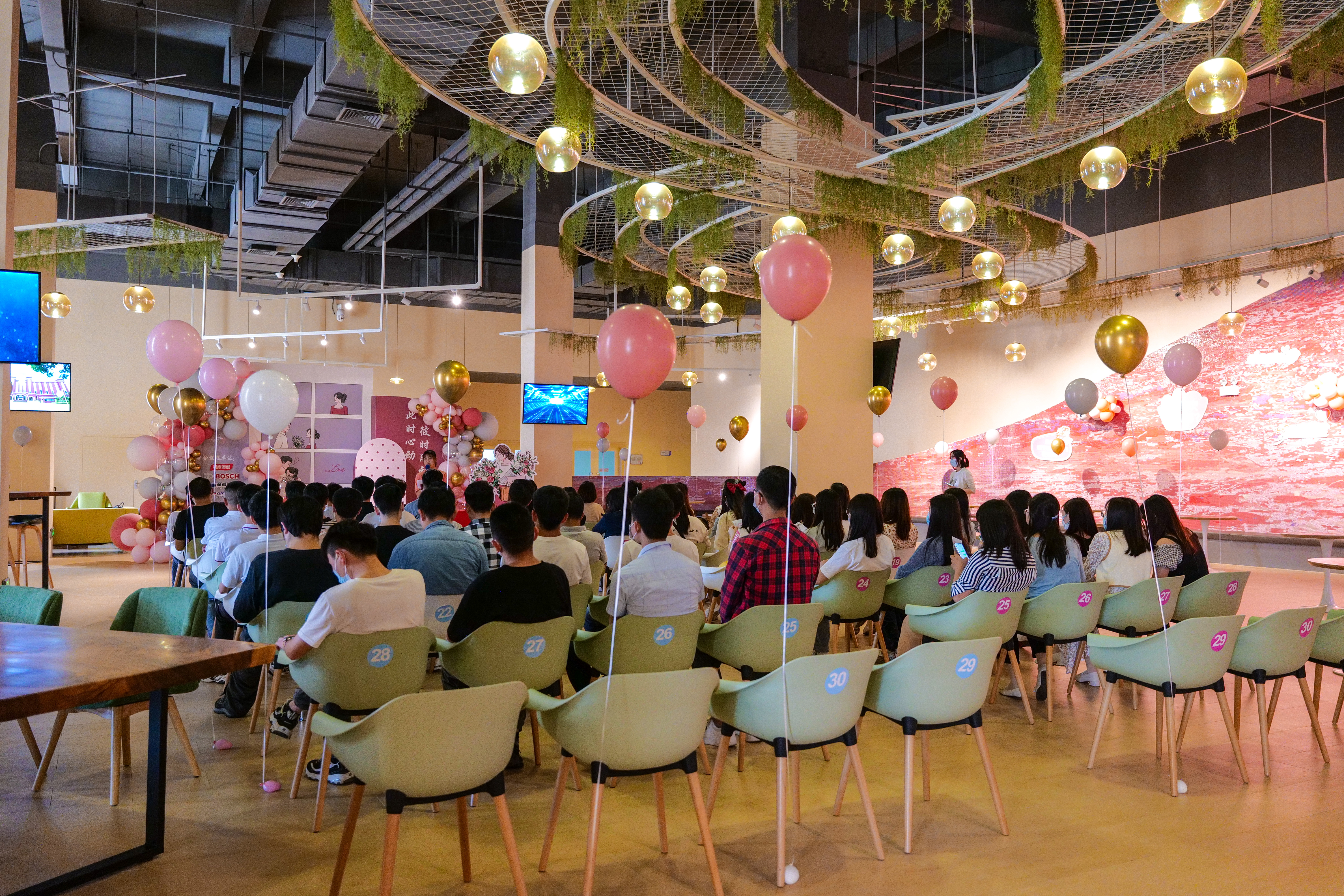 “彼時風(fēng)動，此時心動”企業(yè)聯(lián)誼活動